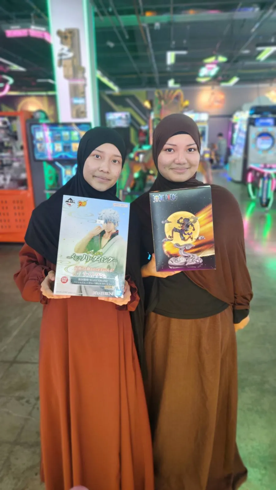Guests with anime collectible wins