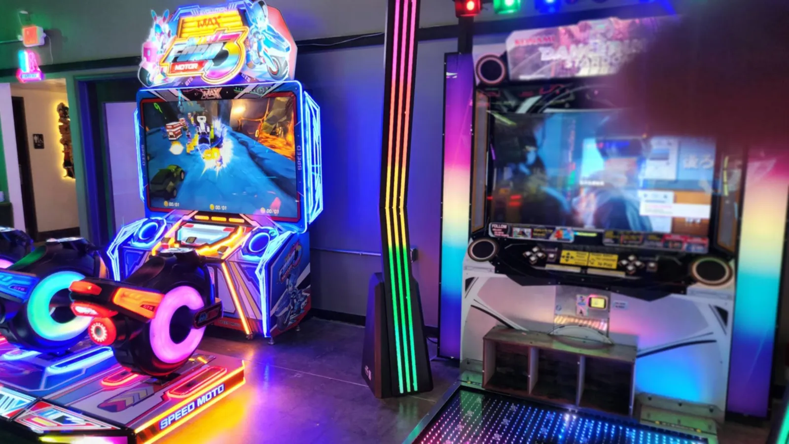 Dance and rhythm game corner